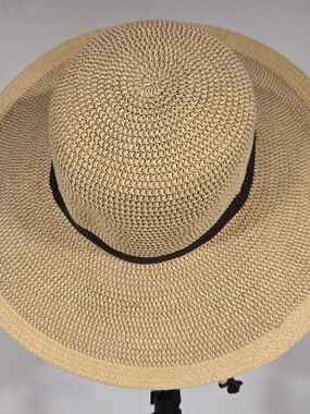 Smith & Hawken Tan Straw Sun Hat with Black Band